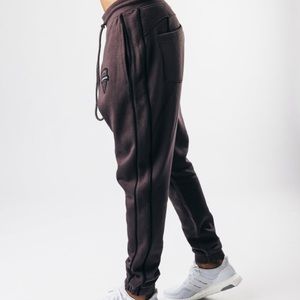 Alphalete Sparrow Varsity Joggers